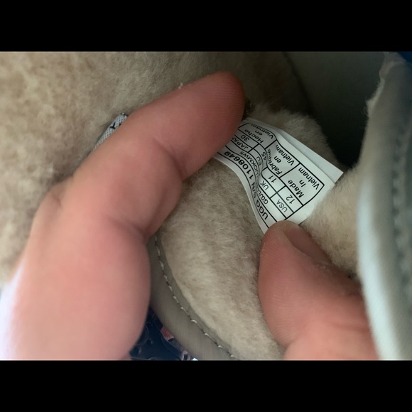 Uggs Boots Limited Edition  X White Mountaineering Collab - Picture 6 of 8